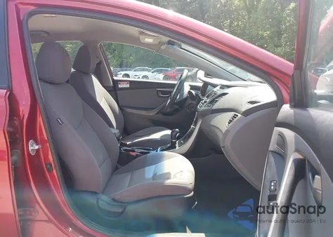 2016 Hyundai Elantra Se из США, поврежденный, VIN 5NPDH4AE9GH711804